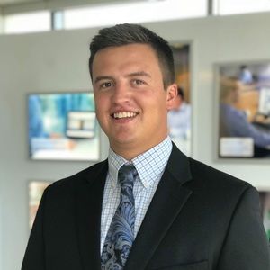 Meet your Posher, Grant